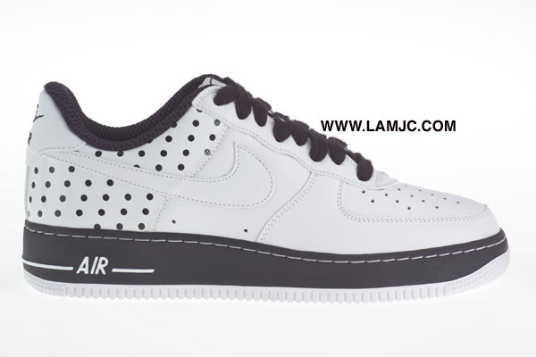 Nike Polka Dot Pack: Air Force 1 and Woven Footscapes