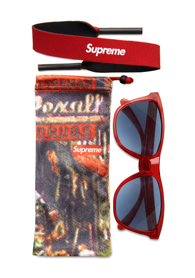 Oakley x Supreme Sunglasses