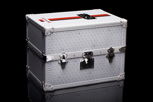Goyard - Wikipedia  Goyard, Goyard trunk, Goyard luggage