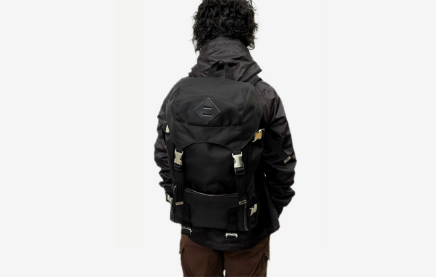 nari-furi-backpack-1