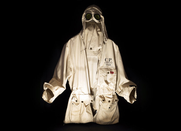 cp-company-1000m-google-jacket-aitor-throup-1