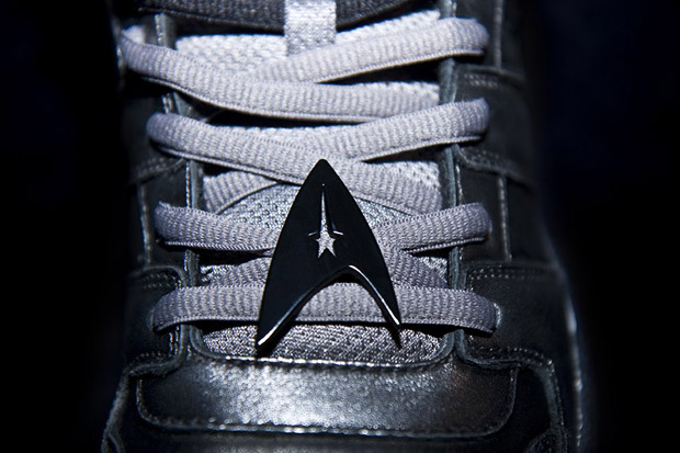 star-trek-staple-airwalk-sneakers-1