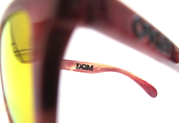 dqm-oakley-frogskin-preview-00
