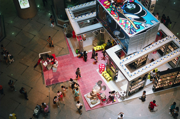 bloc 28 at times square david flores 01 BLOC 28 at Times Square Hong Kong Exhibition