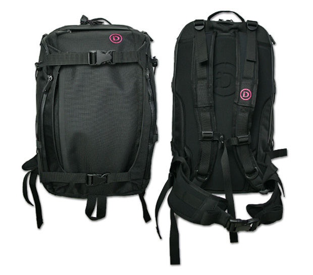 iDiom 2010 Backpack and Duffel Bag | HYPEBEAST