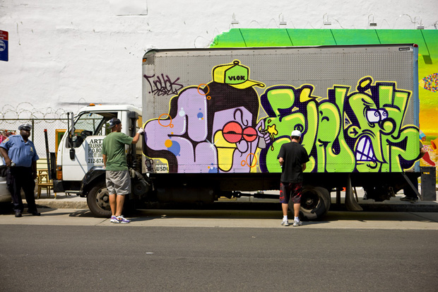 os-gemeos-coyo-finok-ise-graffiti-truck-art-1