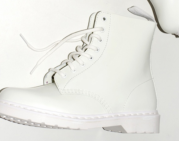 Dr. Martens White Combat Boot | HYPEBEAST