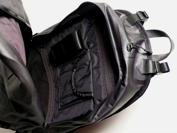 nike-sportswear-nsw-cheyenne-2000-backpack