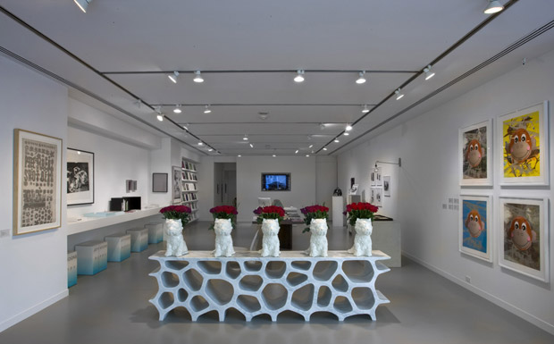gagosian-gallery-retail-shop-grand-opening-01