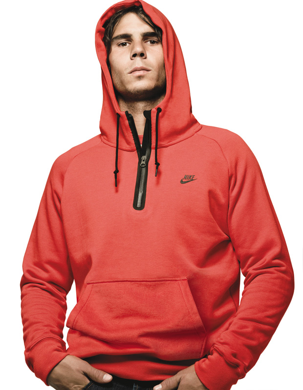 nike-sportswear-aw77-hoodie-style-photo-shoot
