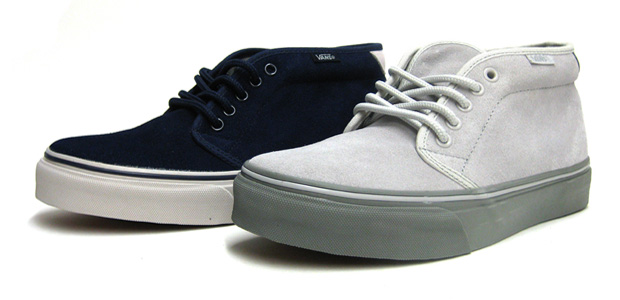 vans-holiday-suede-chukka-boots