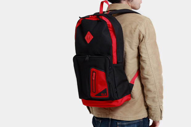 white-mountaineering-blk-porter-saturn-backpack