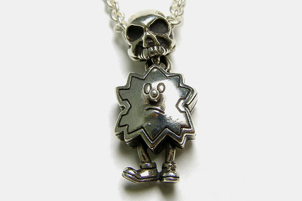 devilock-garni-palmboy-skull-necklace