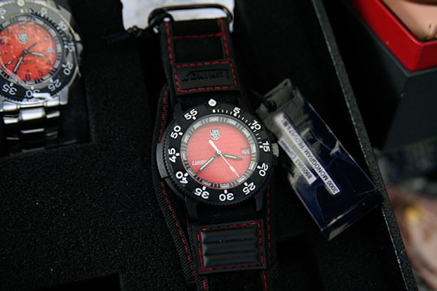luminox-japan-leather-watch-holsters-leather