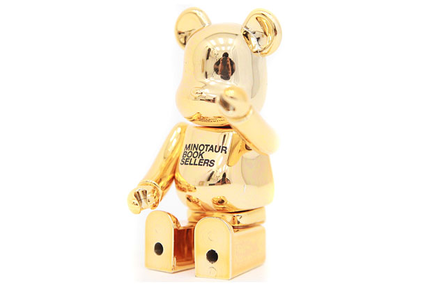 minotaur-medicom-toy-golden-bearbrick-100