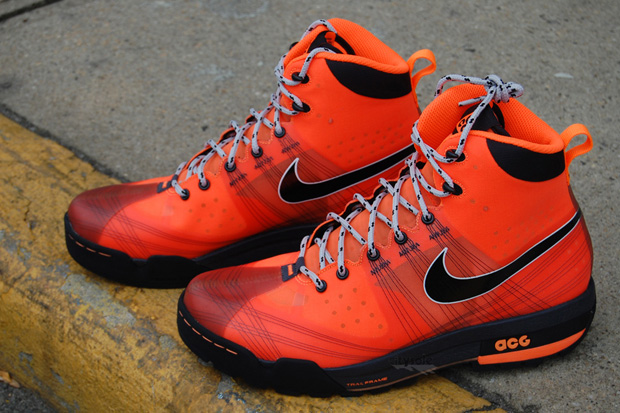 nike flywire boots