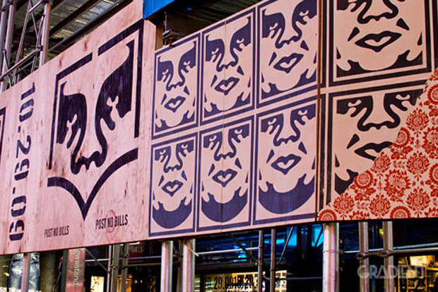 obey levis live installation shepard fairey times square 8 Shepard Fairey Obey Collaboration With Levis Times Square Event