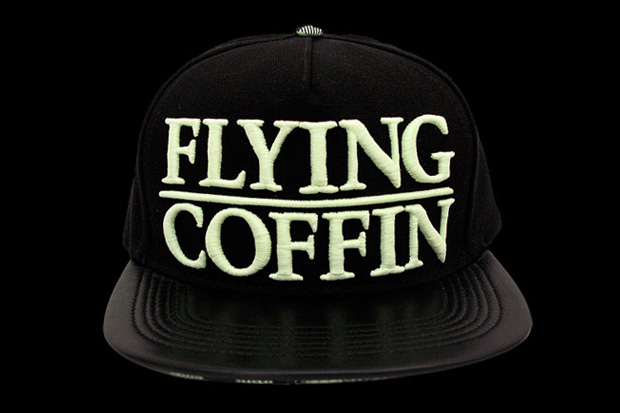 flying-coffin-2009-holiday-snap-back-caps