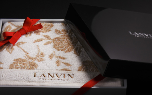 lanvin-2009-holiday-gift-collection
