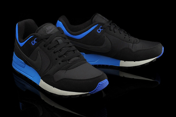 Nike Pegasus 89 Black/Blue | Hypebeast