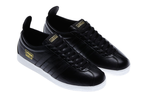 adidas classic black